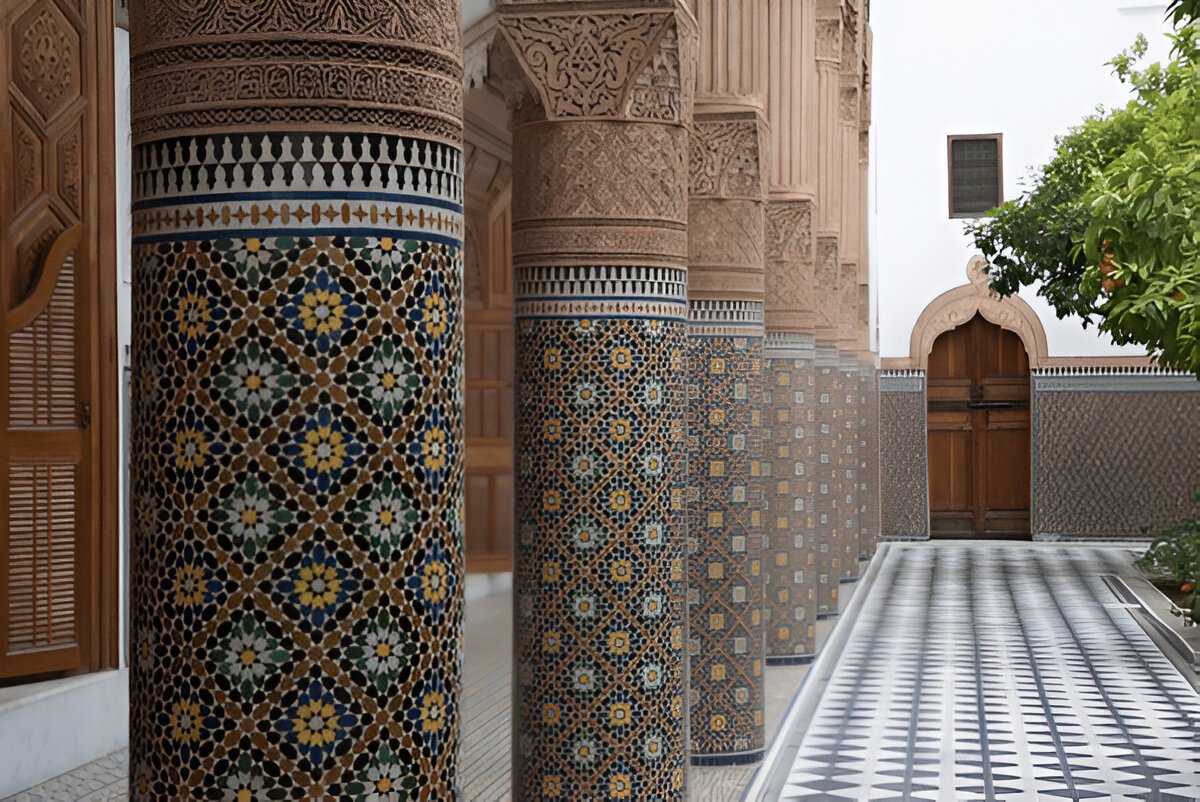 Dar El Bacha Guided Tours